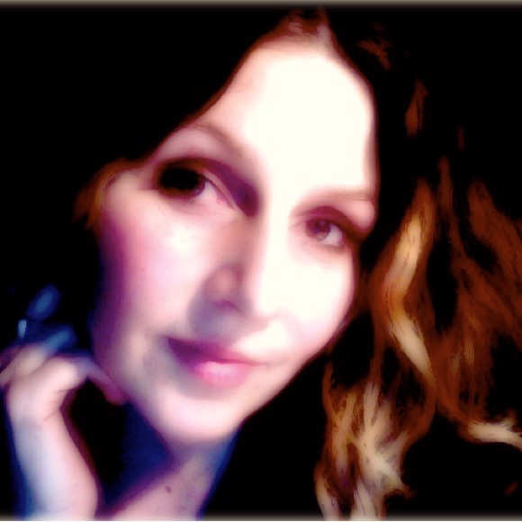 Meet your Posher, Jen. - Picture 1 of 1